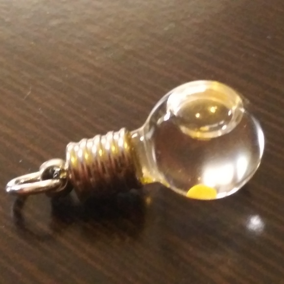 Floating Mustard seed glass pendant. - Picture 1 of 2